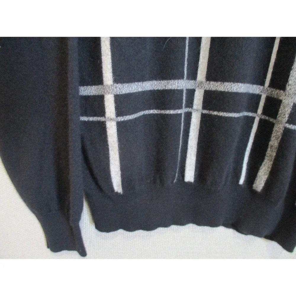Hathaway Platinum Plaid Front Cashmere Sweater Size Large